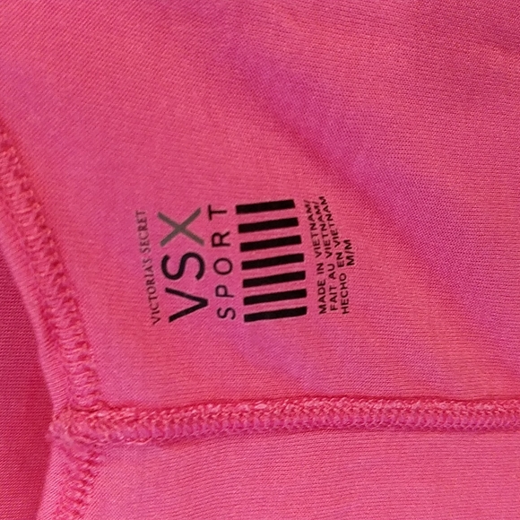 Victoria Secret sports tank - Picture 1 of 3